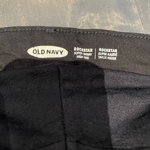Old Navy | Maternity Rockstar Black jeans - Picture 5 of 5